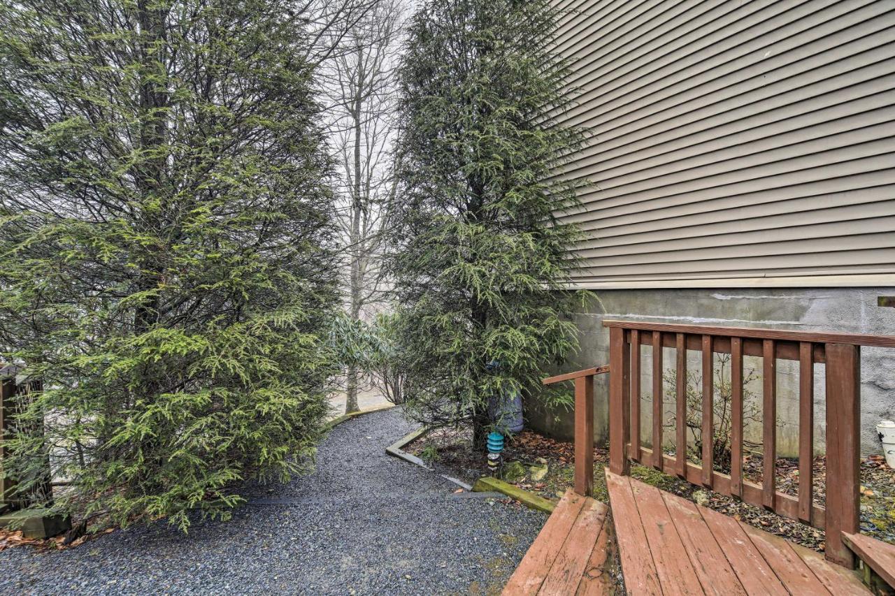 Appartamento Modern Sugar Mountain Escape With Deck And Grill! Esterno foto